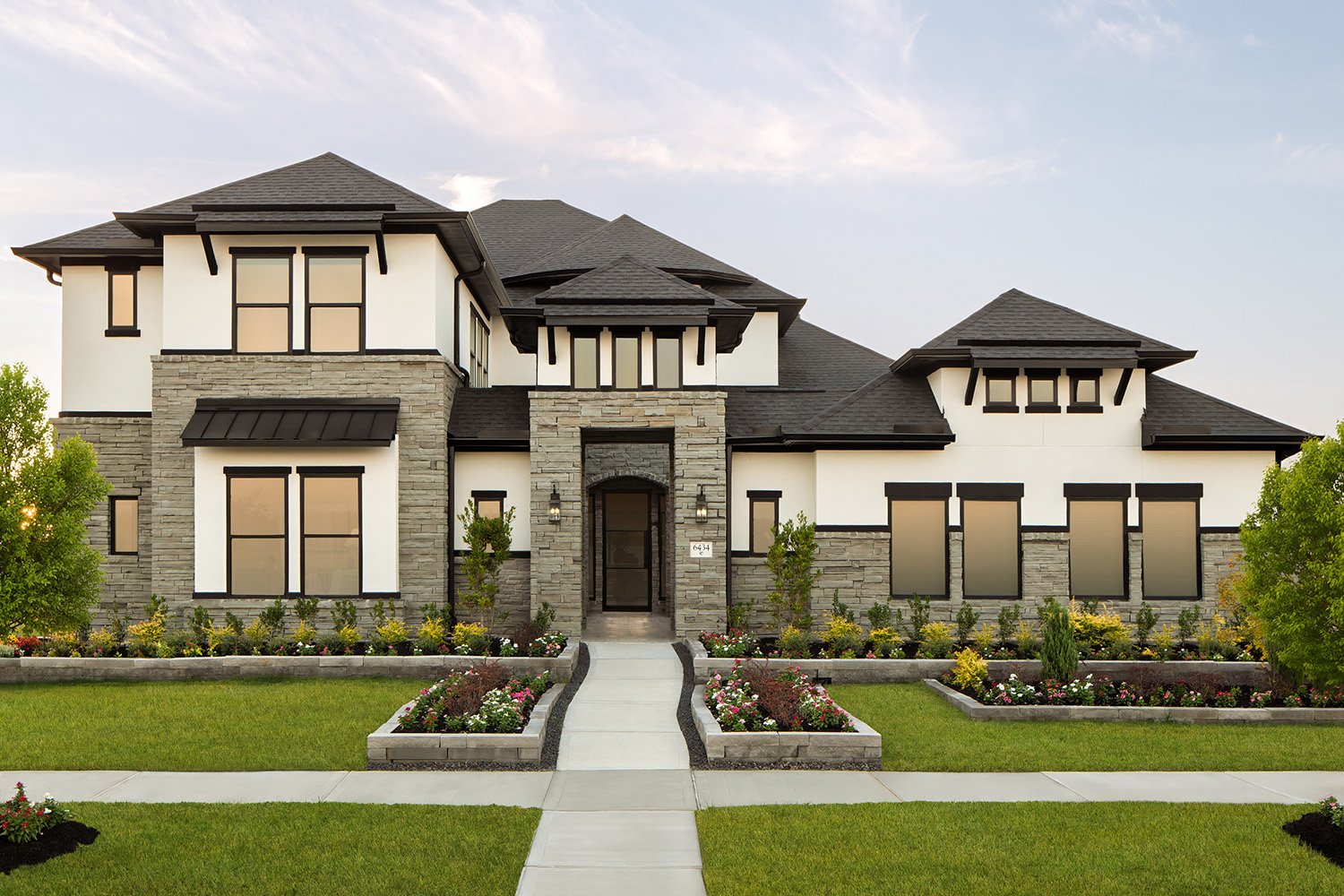 HOU_Valencia_Ravenna_6434 Seville St (1)