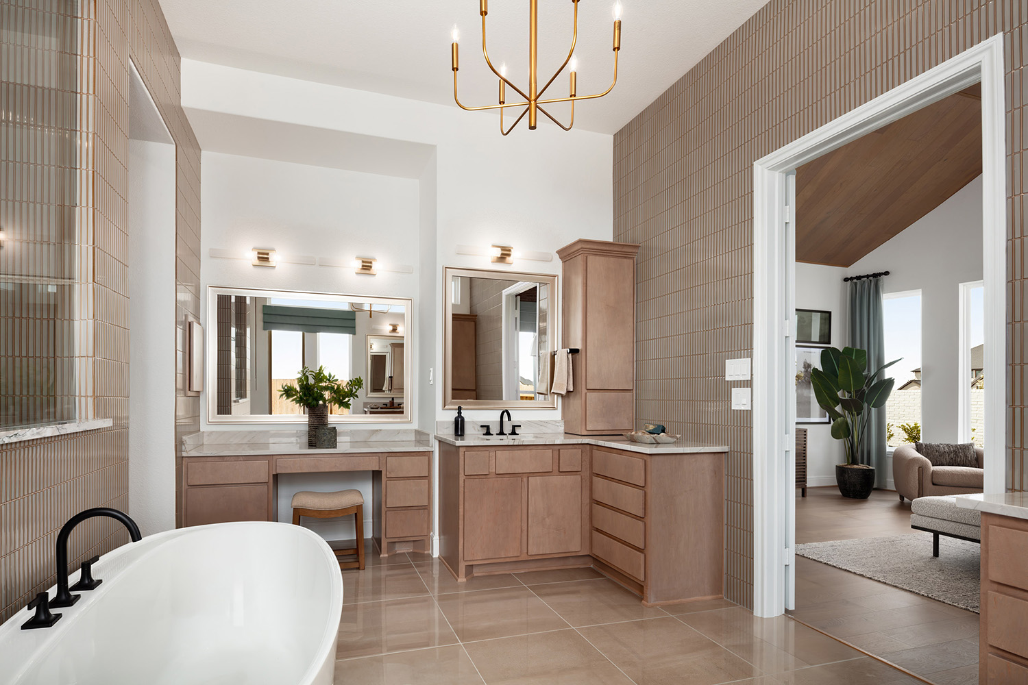 HOU_Valencia_Ravenna_6434 Seville St (12)