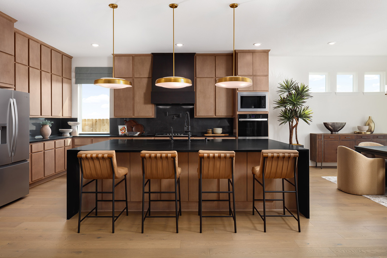 HOU_Valencia_Ravenna_6434 Seville St (6)